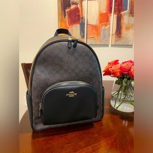 NWOT Coach Large Court Backpack in Signature Canvas